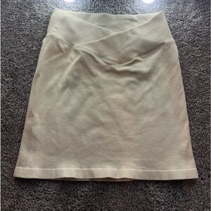 v ribbed body con skirt